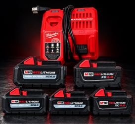 Herramienta Milwaukee M18 RedLithium Battery &  bBRapid Charger Bundle BATERIAS MILWAUKEE