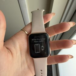 Apple Watch Series 4