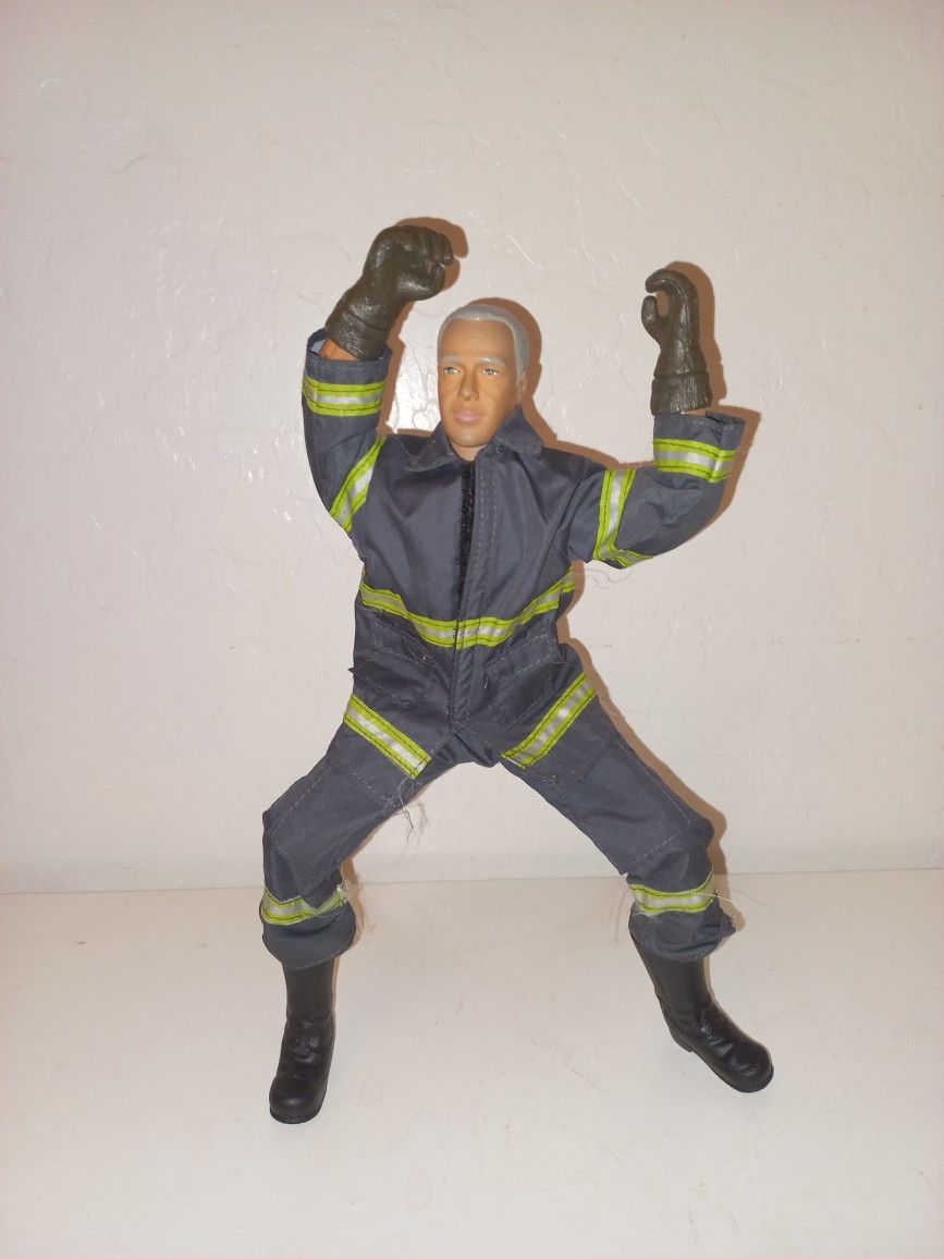 12" POWER TEAM FIRE FIGHTER ACTION FIGURE URBAN Firefighter Poseable