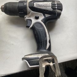 $40 Makita Drill NO BATTERY
