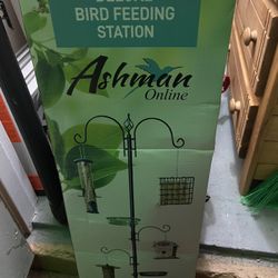 Ashman Deluxe Bird Feeder