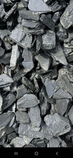 Black Slate chips landscape rock