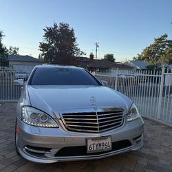 2010 Mercedes-Benz S550