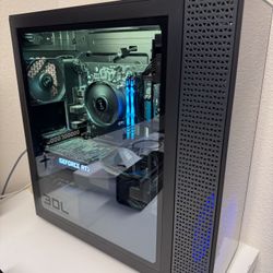 HP OMEN Gaming Desktop And Monitor 