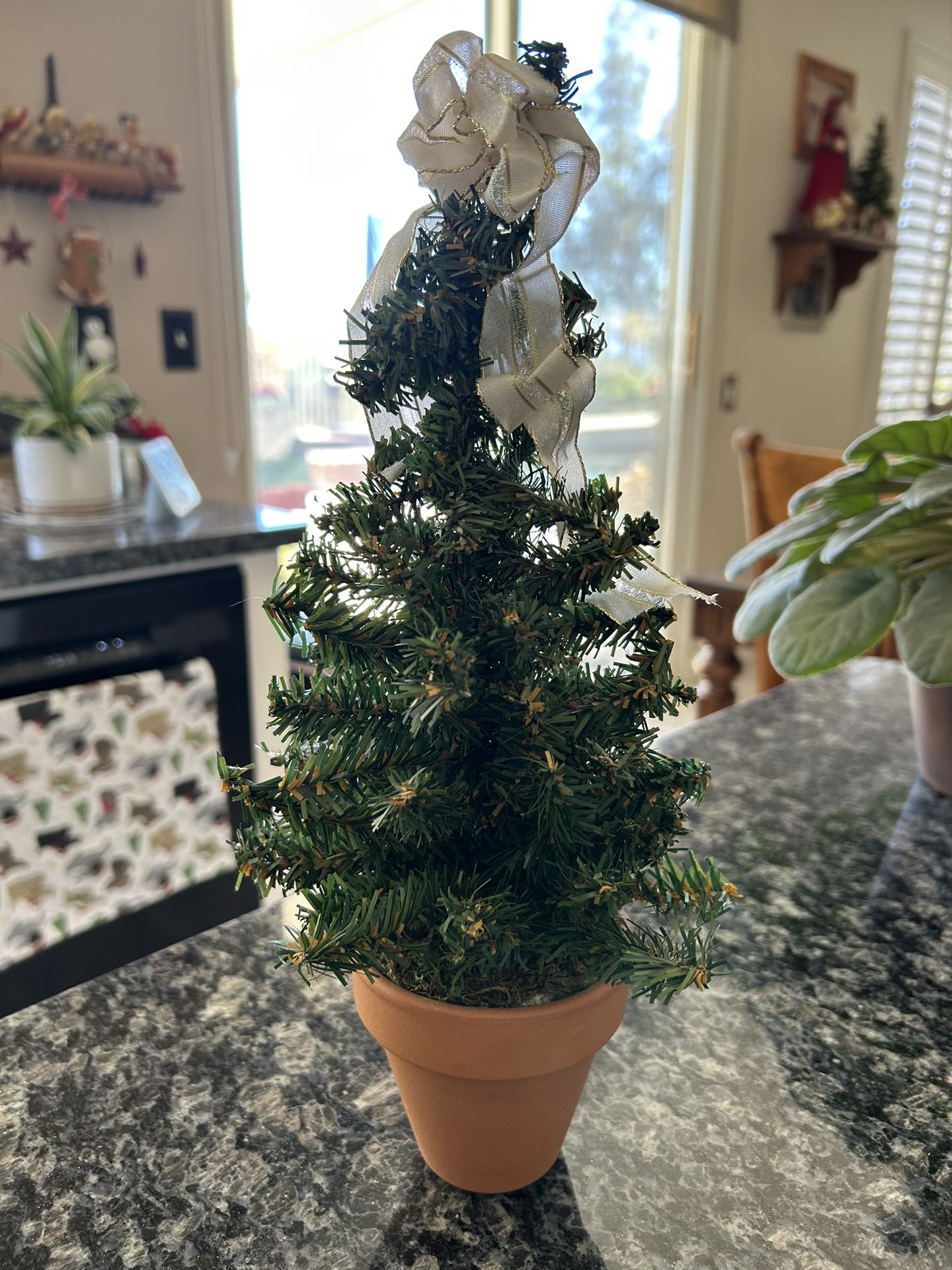 Free Cute Mini Tree