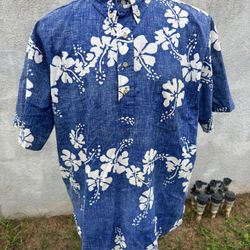 PreOwned Reyn Spooner Hawaiian Print Blue/White 3/4 Button Men's Large
