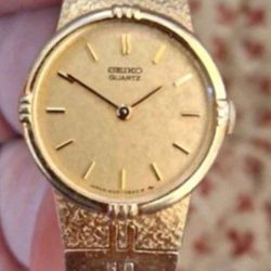 Seiko Vintage Ladies Watch Gold Tone