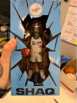 Shaq bobble head 2026