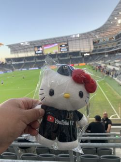 Trade hello kitty LAFC