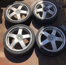 20” tires and rims
