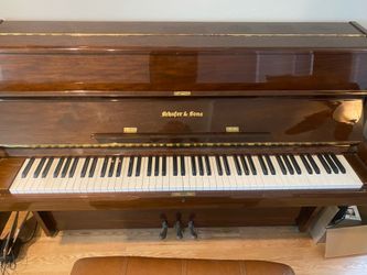 Schafer and Sons piano