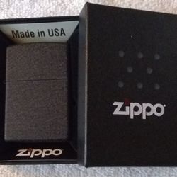 🔥ZIPPO BLACK CRACKLE LIGHTER🔥