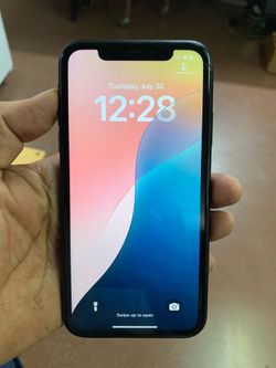 iPhone XR 64GB  SIM LOCKED FOR AT&T only  Some cracks. Check pictures for more details