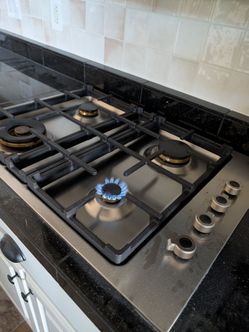Bertazzoni Gas Cooktop – Stainless Steel – Luxury Italian Appliance