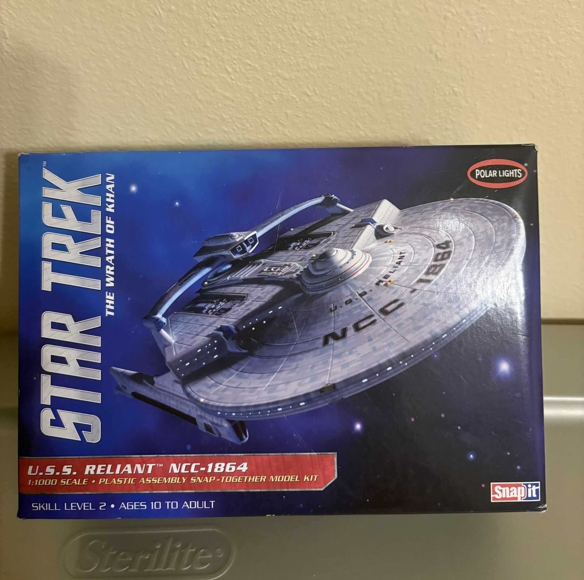Star Wars The Wrath Of Khan U.S.S. Reliant NCC-1864 1:1000 Scale