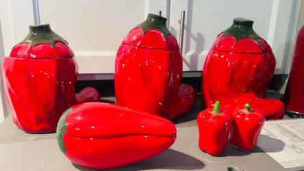 Pepper kitchen jars set