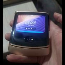 Unlocked Motorola Flip Phone