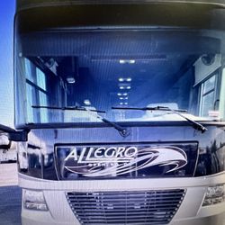 2012 TIFFIN ALLEGRO 32CA