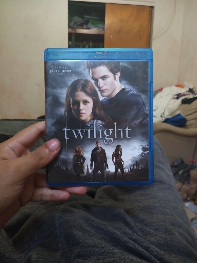 Twilight On Blu Ray.