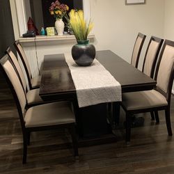 Dining Room Set