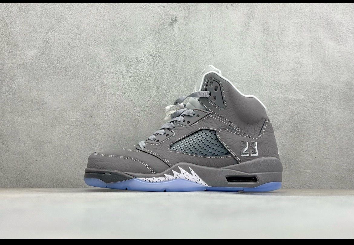 Jordan 5 wolf grey