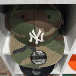 New York Yankees  New Era Snapback hat 🧢 35$ Each 