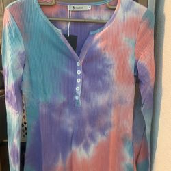 Yidarton women's tie-dye long-sleeve Henley top- M
