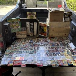 Massive Garage Sale/Storage Locker Card Collection (Baseball, Football, Basketball)