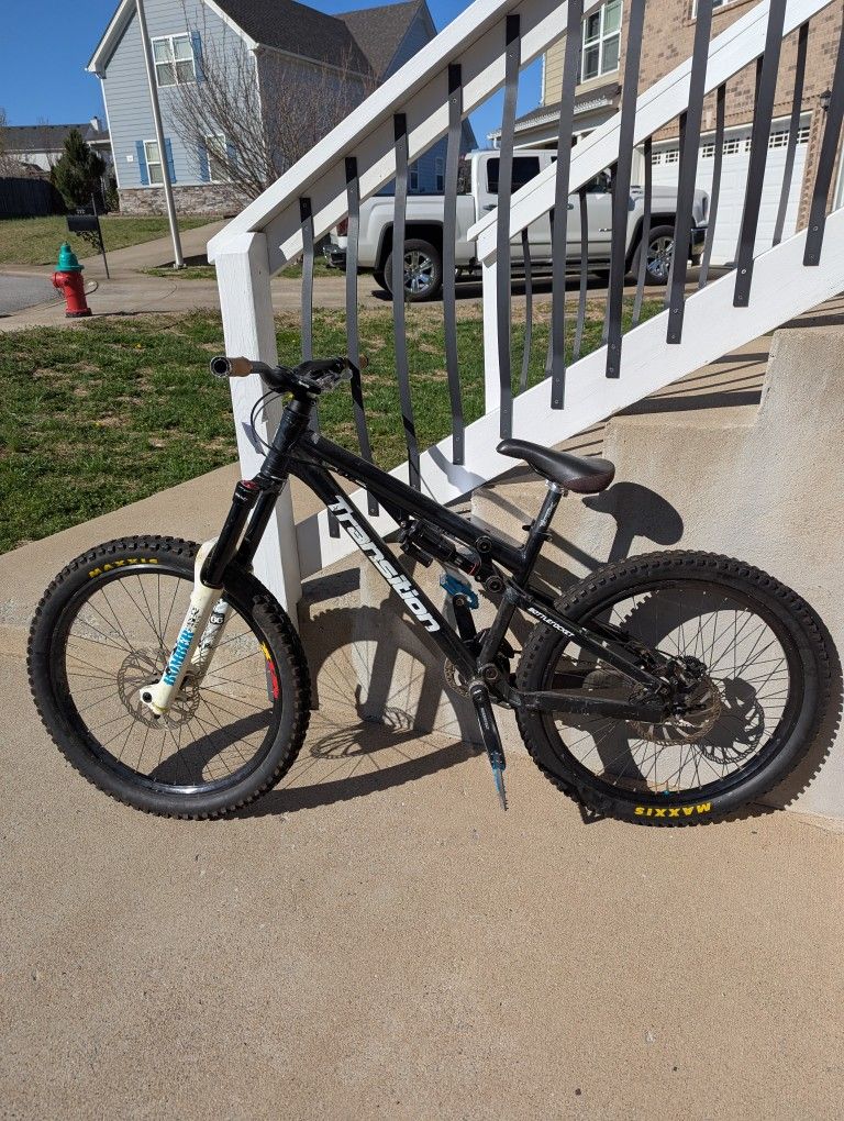 Transition Bottle Rocket BMX Bike