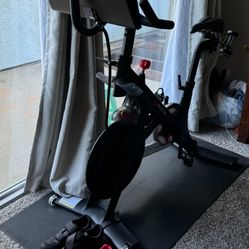 Peloton Bike 