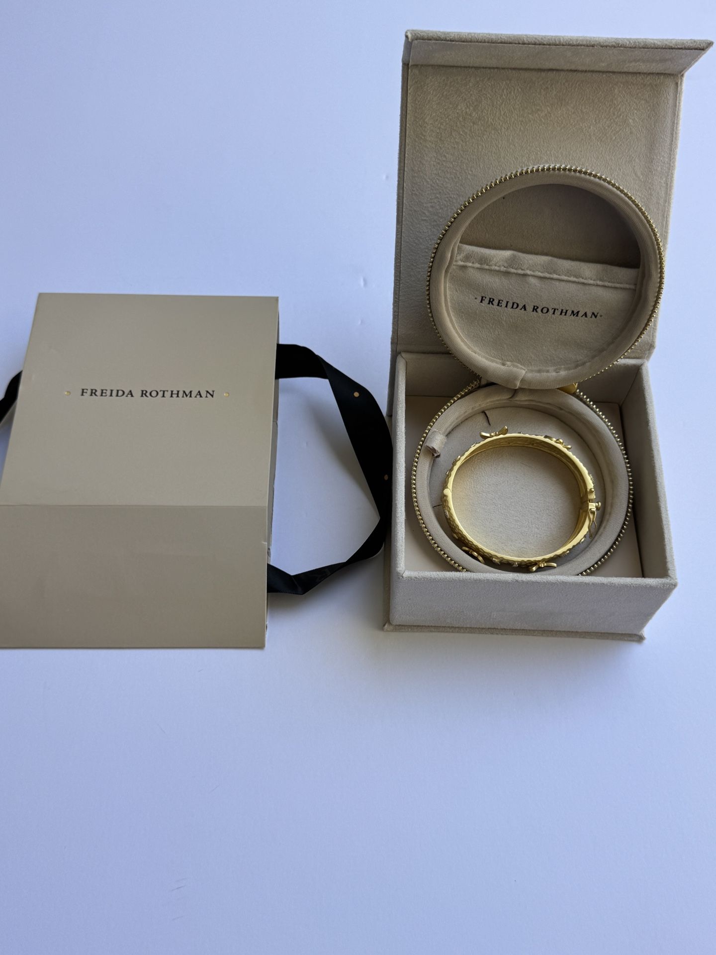 •FREIDA ROTHMAN• BRACELET