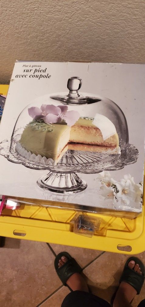 Cake Dome And Juicer