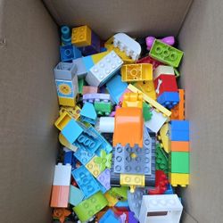 lego duplo blocks