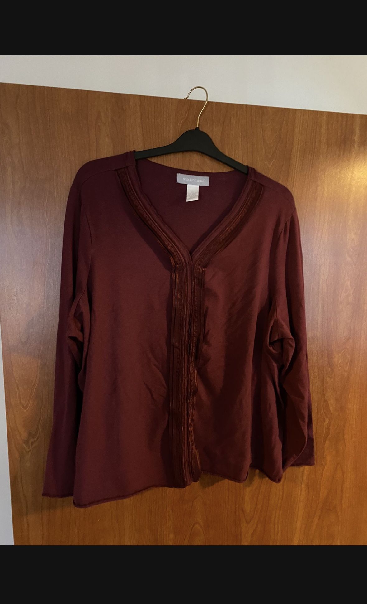 Modern Soul Long Sleeve V-neckline Blouse /Cardigan 3XL