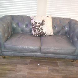 Medium Couch 