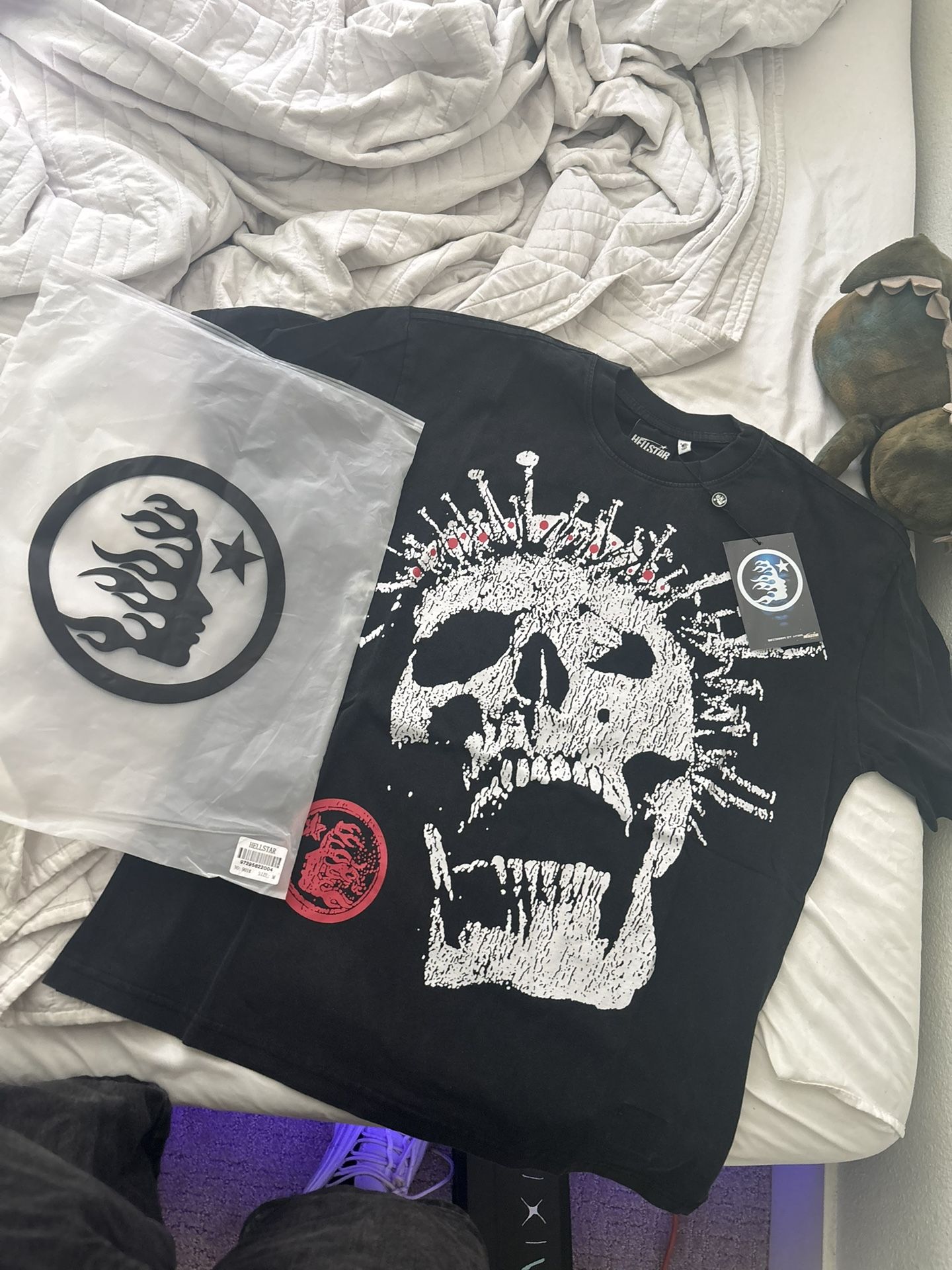New He’llstar Shirt Not Used