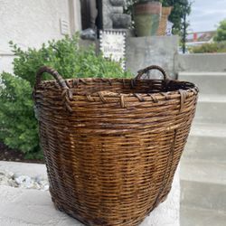 Tall Harvesting Basket w/Handles