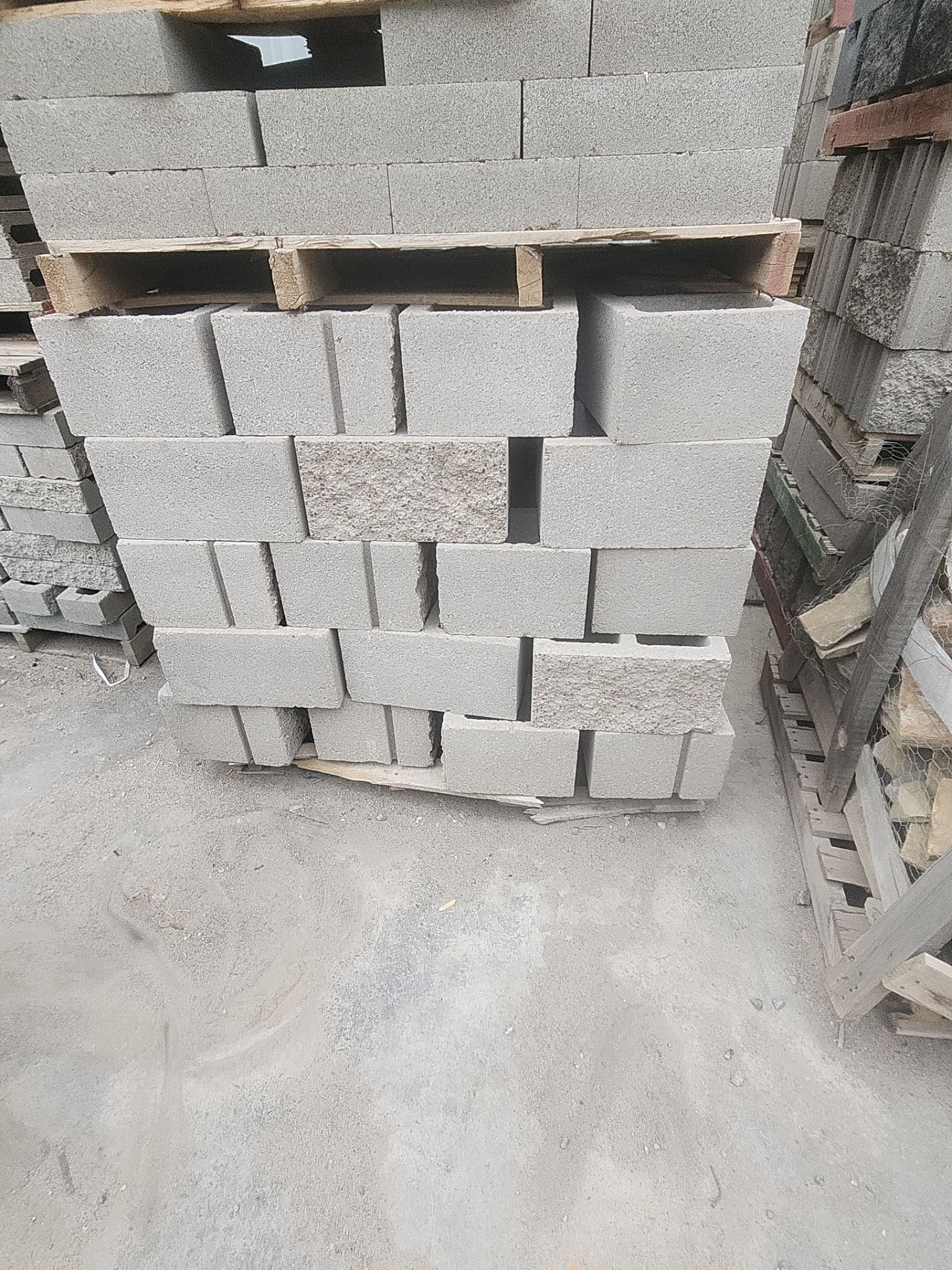 12 8 16 split face block