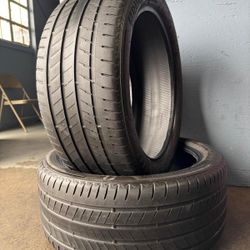 275/40/20. BRIDGESTONE 