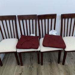 Dining Table.  Dining Set From ashley .  Please See Pic. 