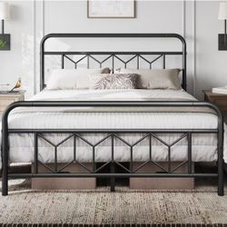 Metal platform mattress base with diamond pattern headboard, Queen size,