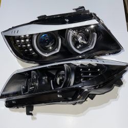 BMW 3-Series E90 U-Halo LED Signal Projector Black Housing Headlights for 2005 to 2008