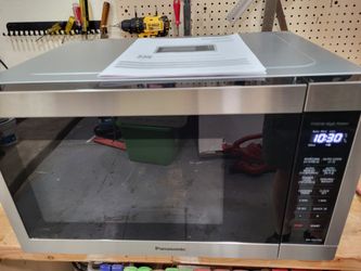 Panasonic Countertop Microwave
