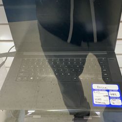 Razor C-17 Gaming Laptop