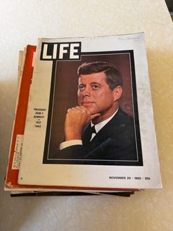 Vintage magazines & books - The Kennedys