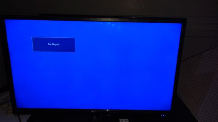 KC - LED 55" T V