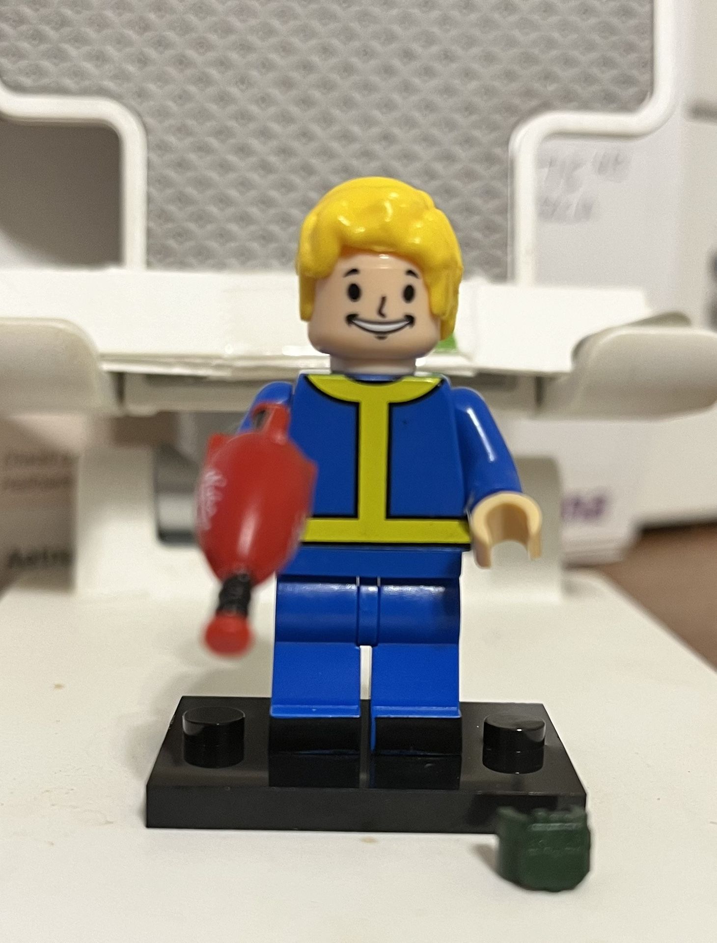 Lego Compatible Fall Out Vault Boy ( My710 )