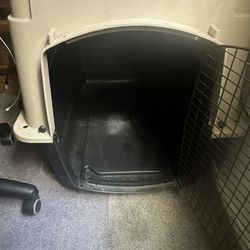 Petmate Vari-Kennel Ultra Dog kennel