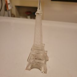 Stunning Crystal Eiffel Tower Statue With Paris Etched Into Side.