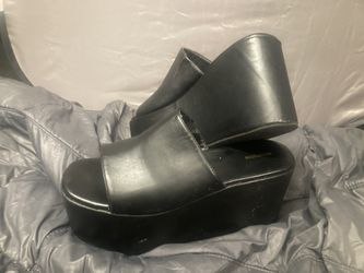 Platform slides